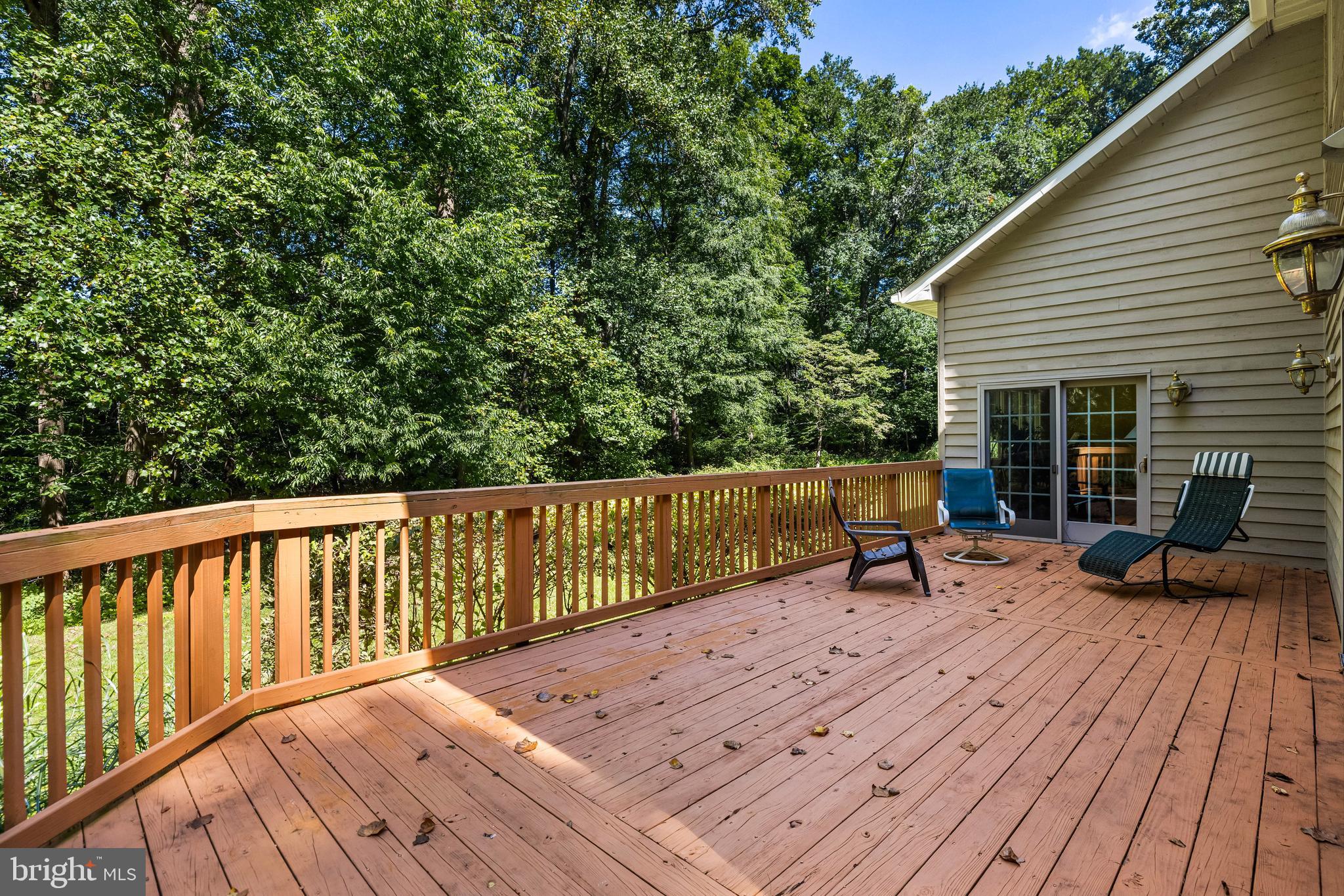 11822 Ivy Mill Road Reisterstown, MD 21136 - Photo 59 of 72 Rear Deck