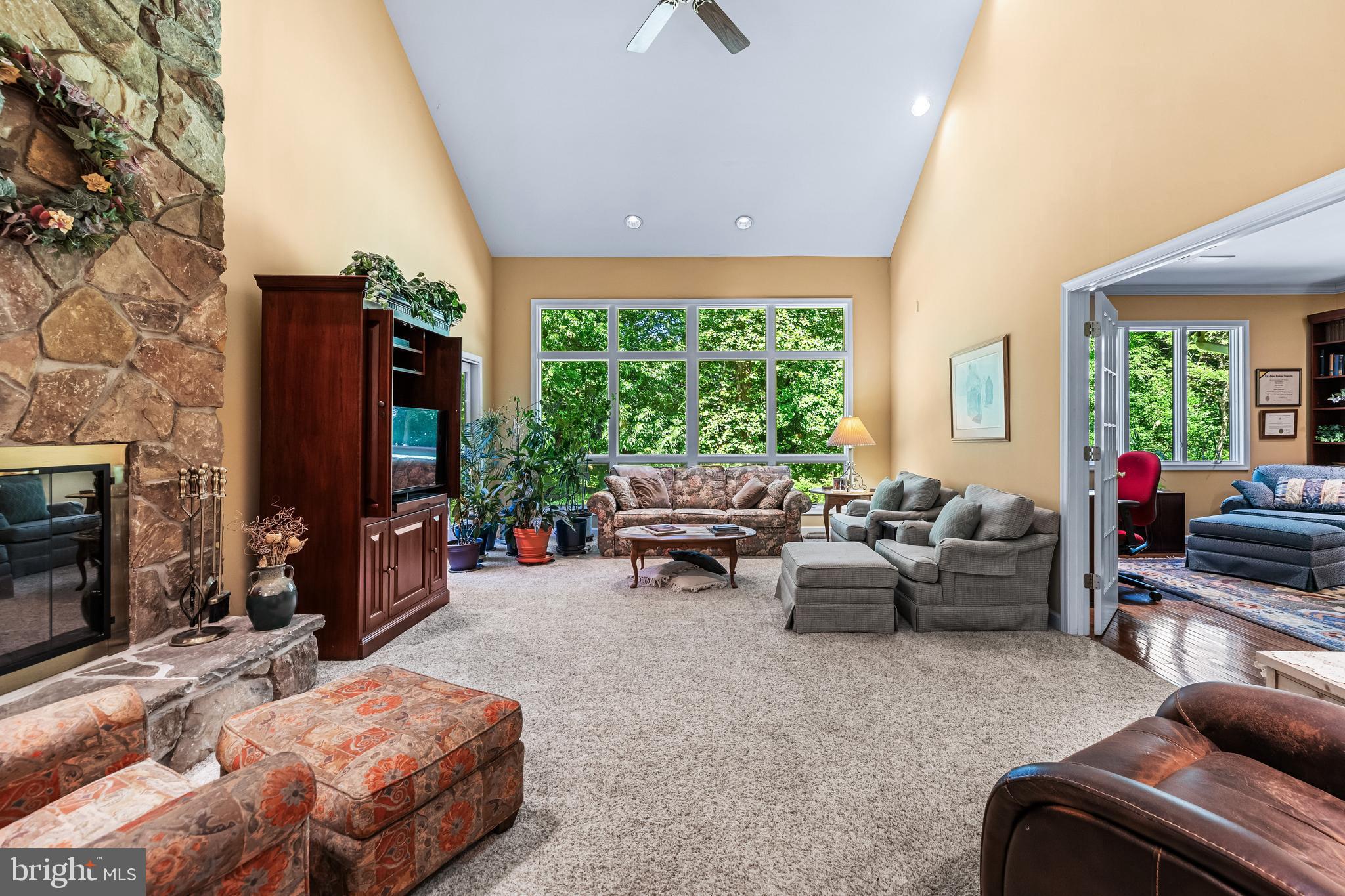 11822 Ivy Mill Road Reisterstown, MD 21136 - Photo 6 of 72 Family Room
