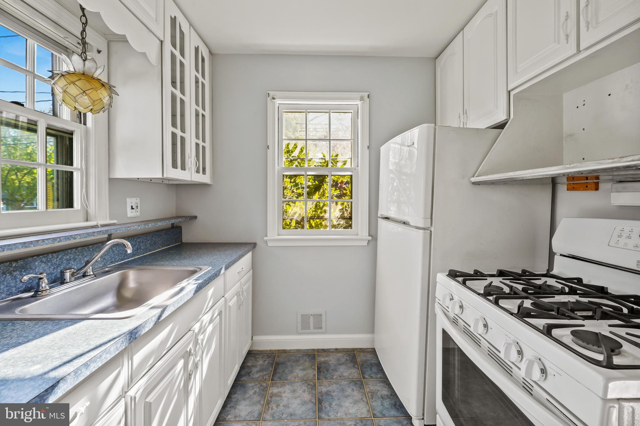 10210 Procter Street Silver Spring, MD 20901 - Photo 20 of 42