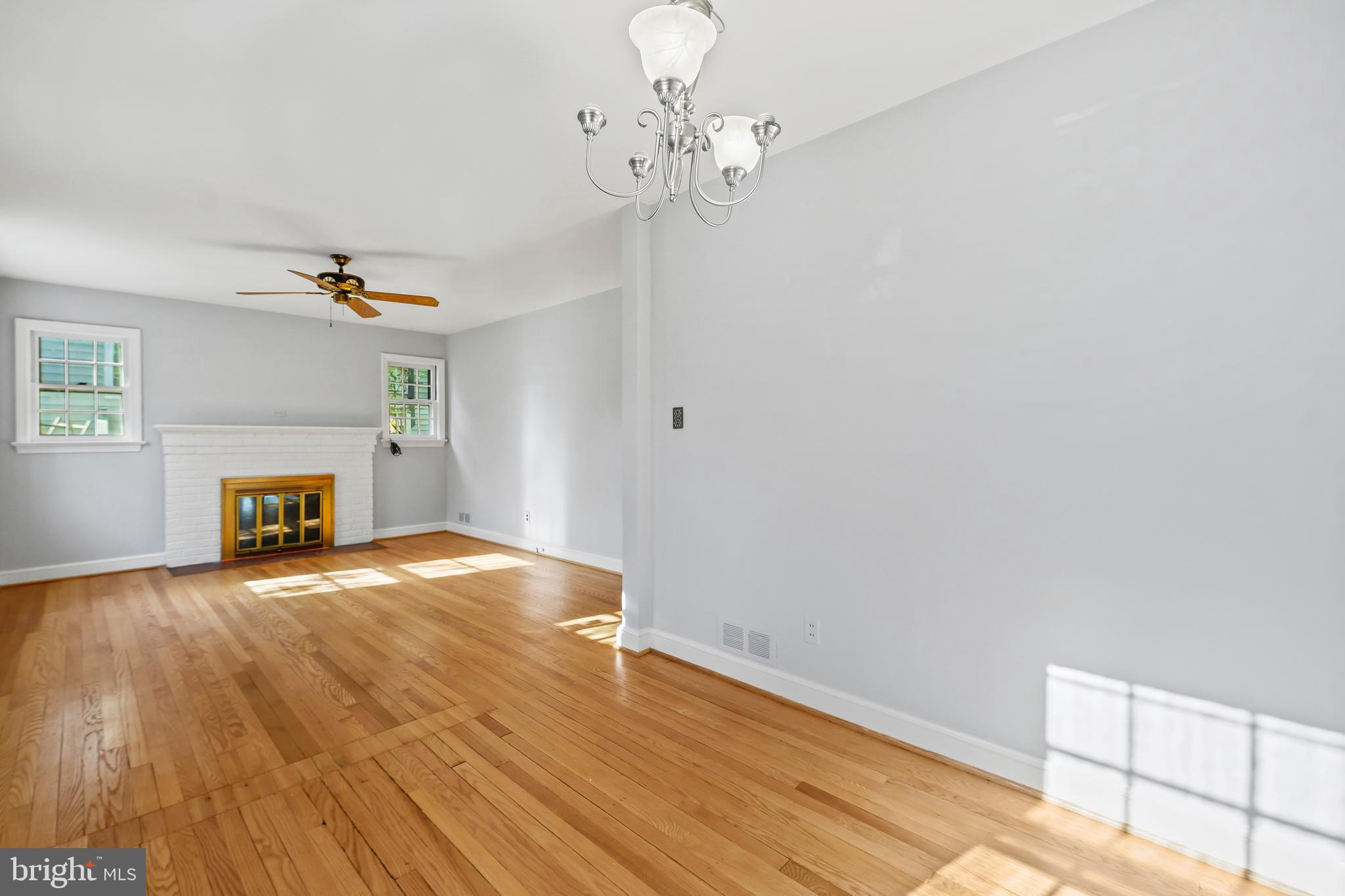 10210 Procter Street Silver Spring, MD 20901 - Photo 6 of 42