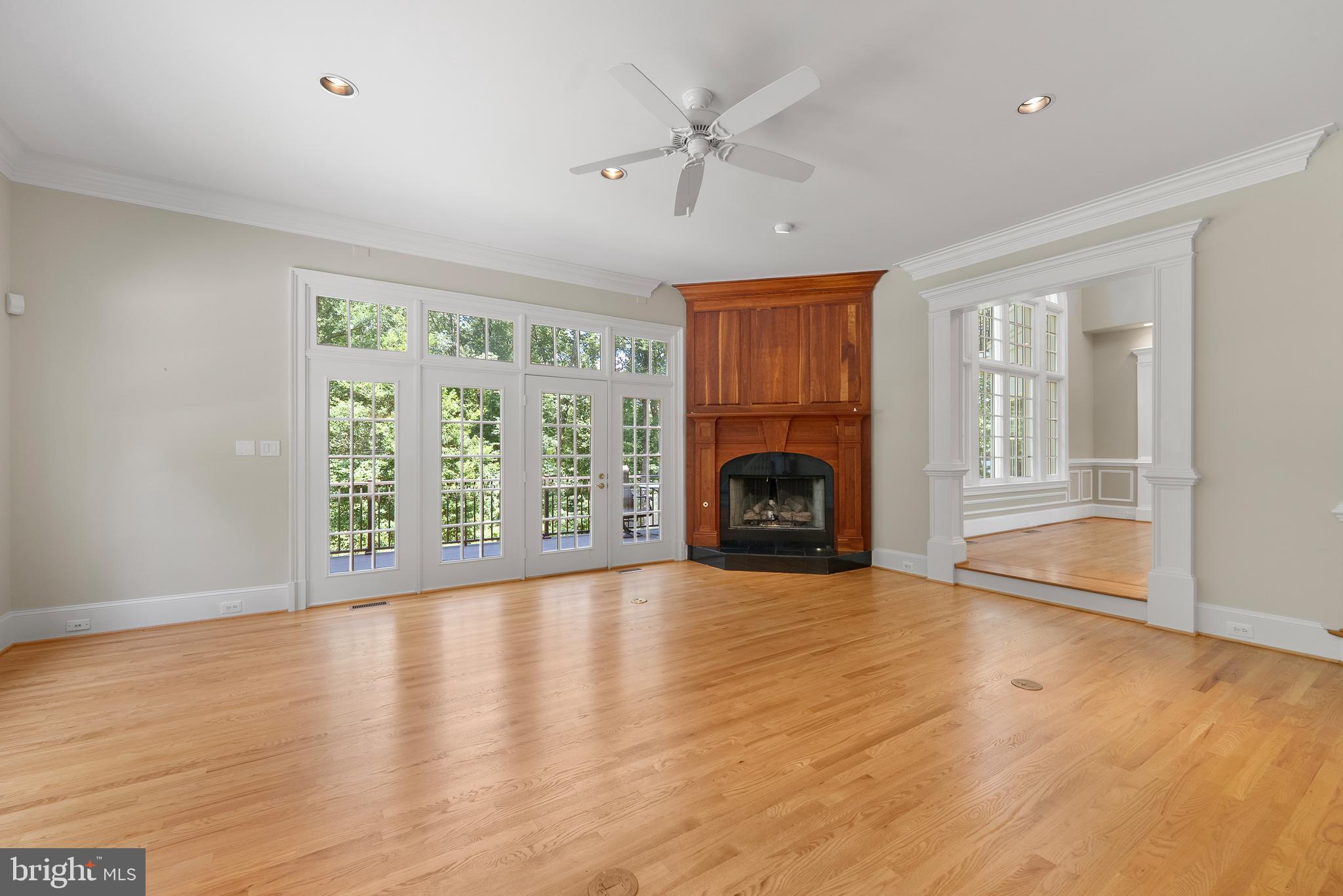 532 Springvale Road Great Falls, VA 22066 - Photo 22 of 98