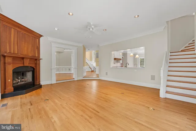 $15,000 | 532 Springvale Road, Great Falls, VA 22066