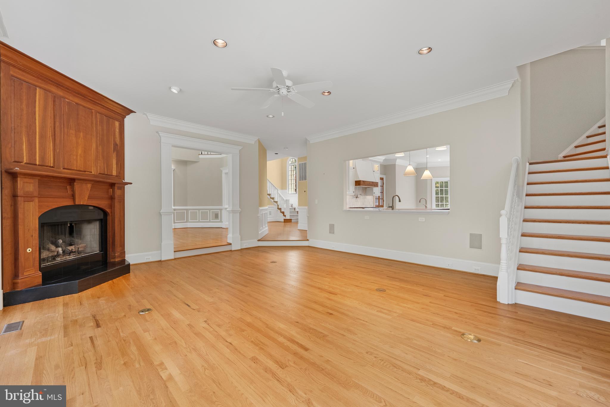 532 Springvale Road Great Falls, VA 22066 - Photo 23 of 98