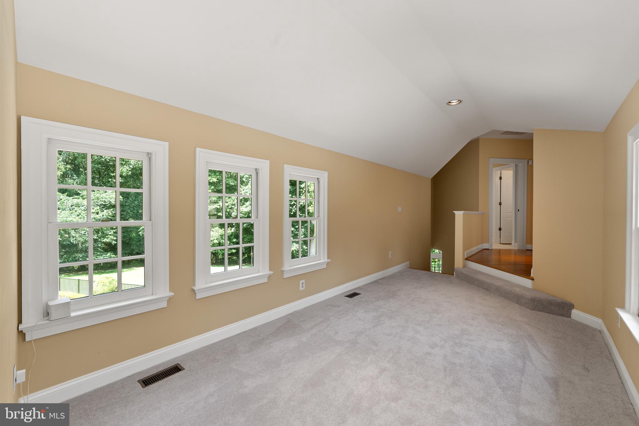 532 Springvale Road Great Falls, VA 22066 - Photo 36 of 98