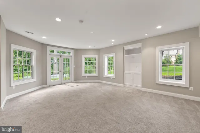 $15,000 | 532 Springvale Road, Great Falls, VA 22066