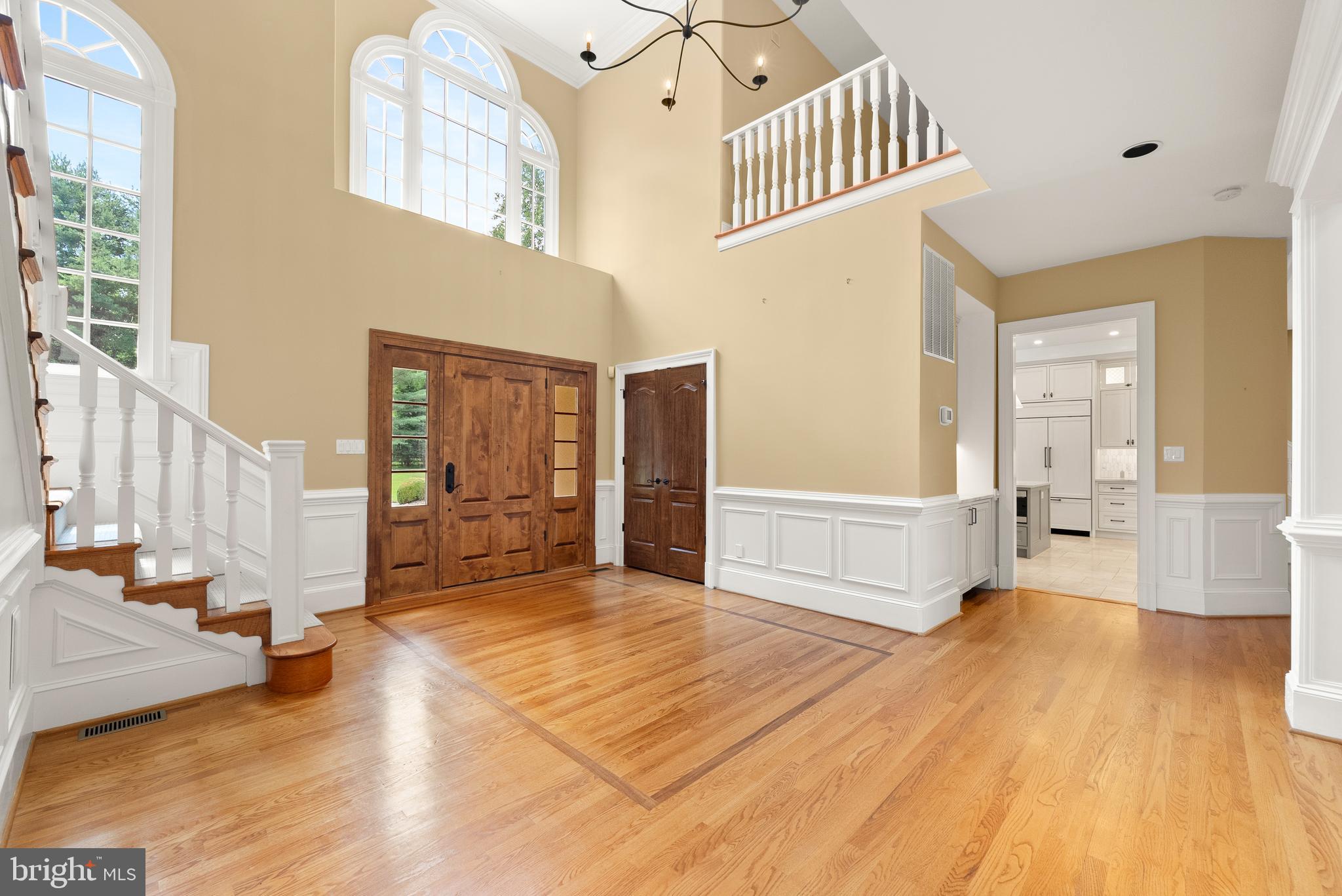 532 Springvale Road Great Falls, VA 22066 - Photo 8 of 98