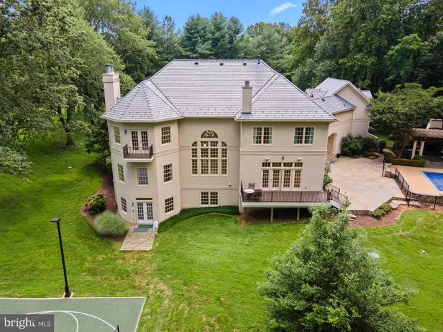 $15,000 | 532 Springvale Road, Great Falls, VA 22066