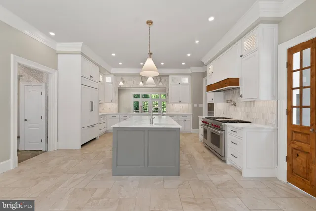 $15,000 | 532 Springvale Road, Great Falls, VA 22066