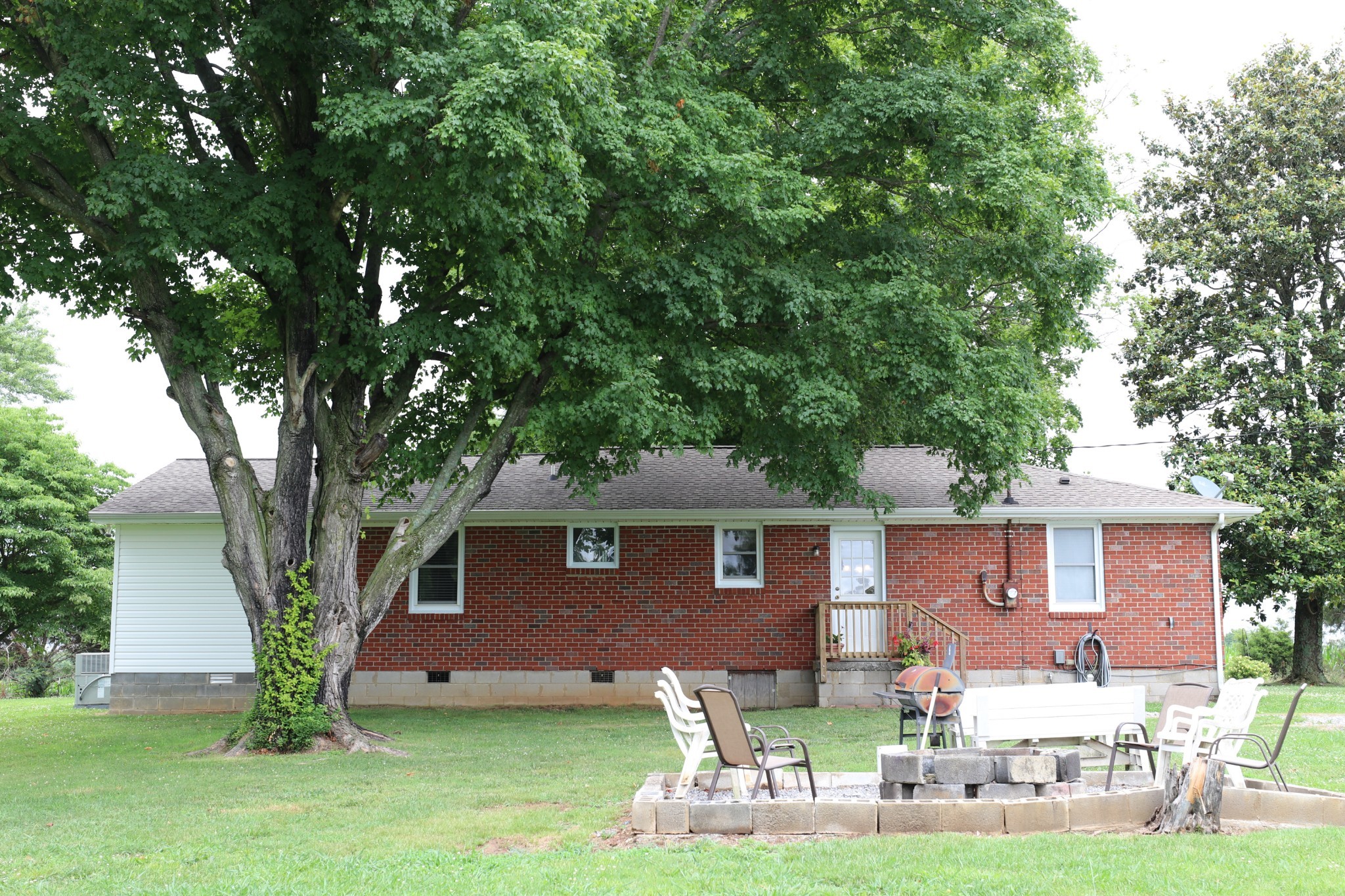 2619 Kinneys Road Cedar Hill, TN 37032 - Photo 2 of 28 Gallery Image 2