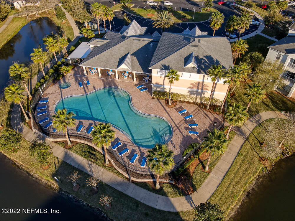 8226 Green Parrot Road, Unit 105 Jacksonville, FL 32256 - Photo 16 of 17 Pool and Amenity Center - View 3