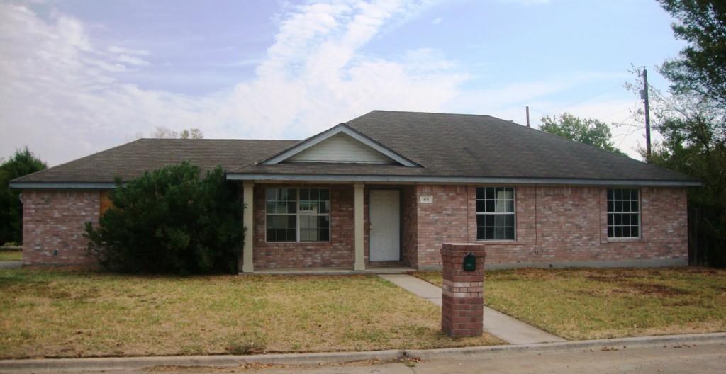 401 Maple Lane Elgin, TX 78621 - Photo 1 of 1 Gallery Image 1