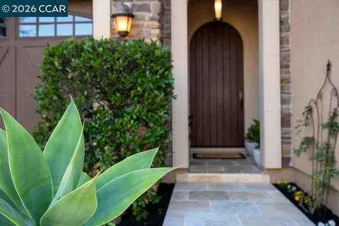 $3,195,000 | 415 Vendeen Court, Danville, CA 94506