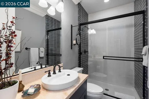 $3,195,000 | 415 Vendeen Court, Danville, CA 94506