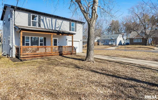 $179,900 | 1311 Lawndale Avenue, Pekin, IL 61554