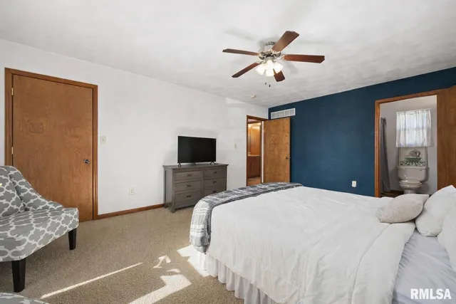 $179,900 | 1311 Lawndale Avenue, Pekin, IL 61554