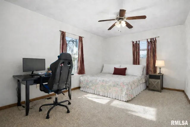 $179,900 | 1311 Lawndale Avenue, Pekin, IL 61554