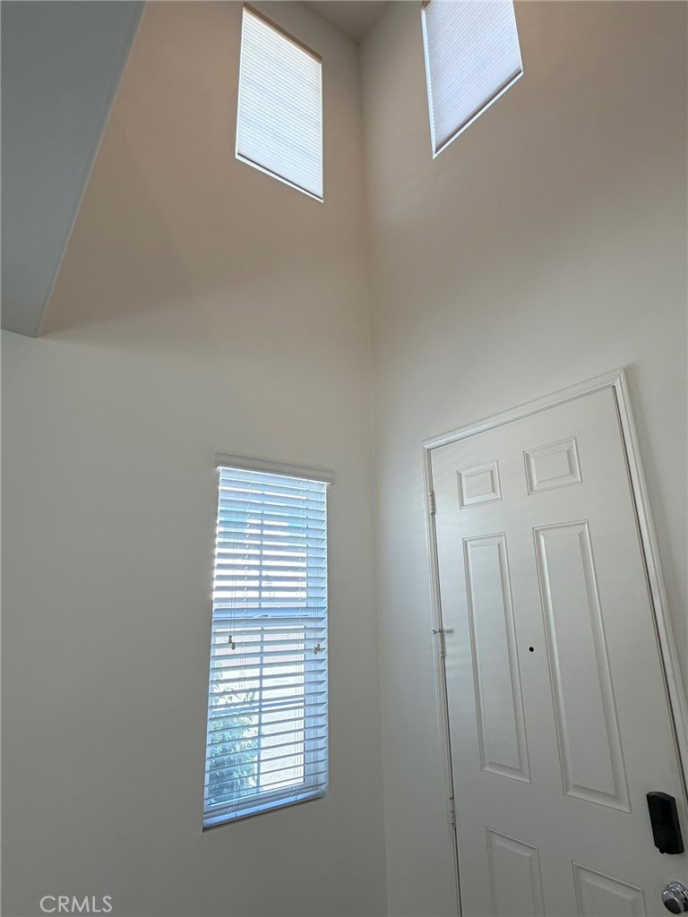 42688 Azure Street Temecula, CA 92592 - Photo 8 of 46