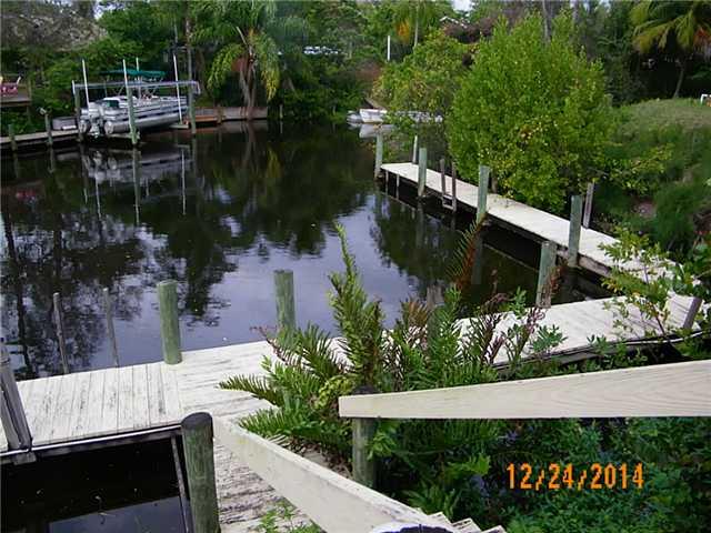 555 Southwest Rustic Circle Stuart, FL 34997 - Photo 17 of 17 Gallery Image 17