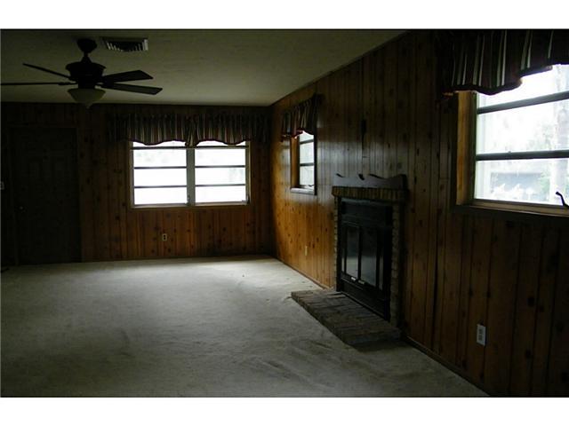 555 Southwest Rustic Circle Stuart, FL 34997 - Photo 7 of 17 Gallery Image 7