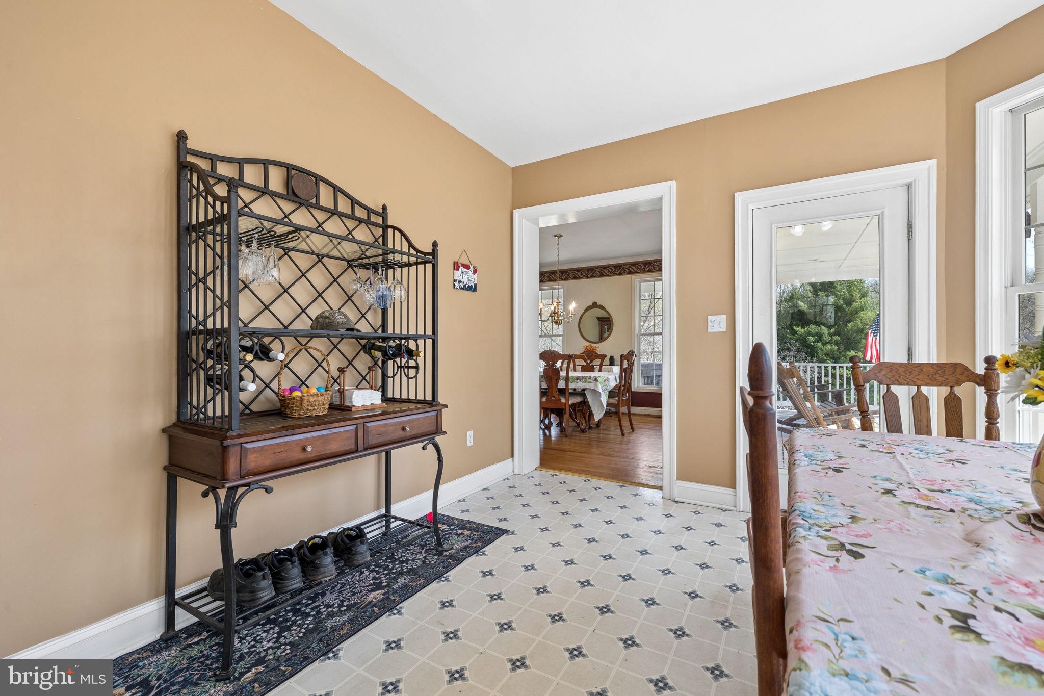 7214 Clifton Road Clifton, VA 20124 - Photo 15 of 83