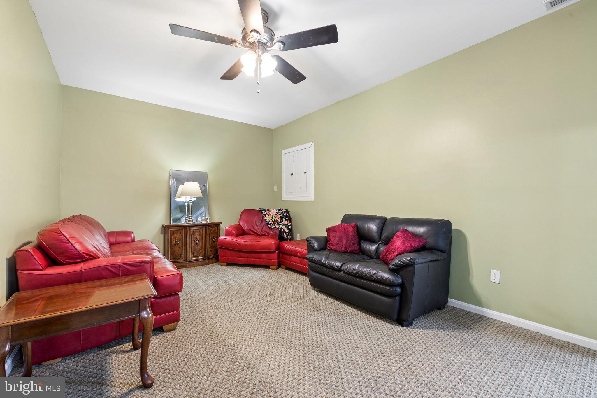 7214 Clifton Road Clifton, VA 20124 - Photo 38 of 83