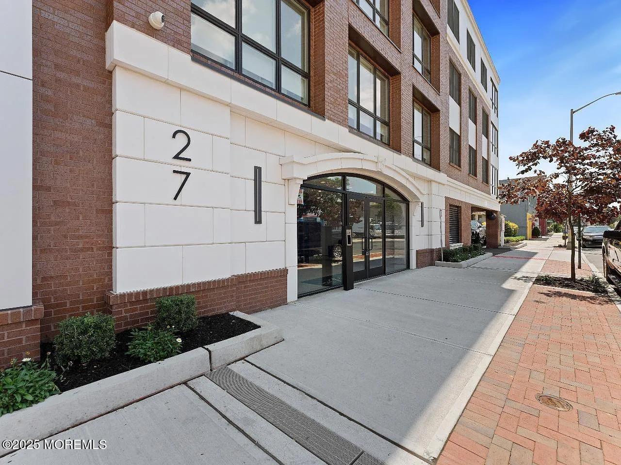 27 3rd Avenue, Unit 205 Long Branch, NJ 07740 - Photo 2 of 28 81c0f670-b698-4bc3-b0dc-7848894897e9