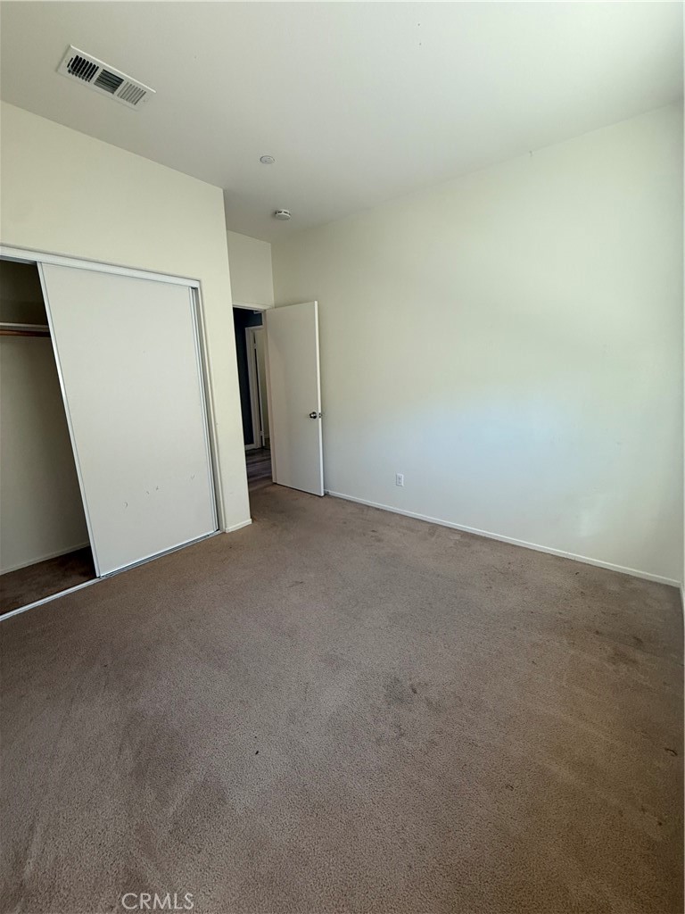 2062 Splendid Circle San Jacinto, CA 92582 - Photo 9 of 18 a view of an empty room