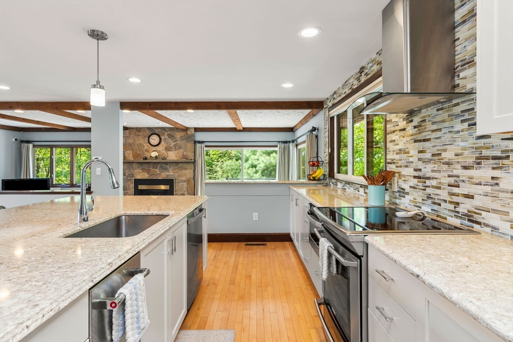 12 Howard Road Maynard, MA 01754 - Photo 10 of 41