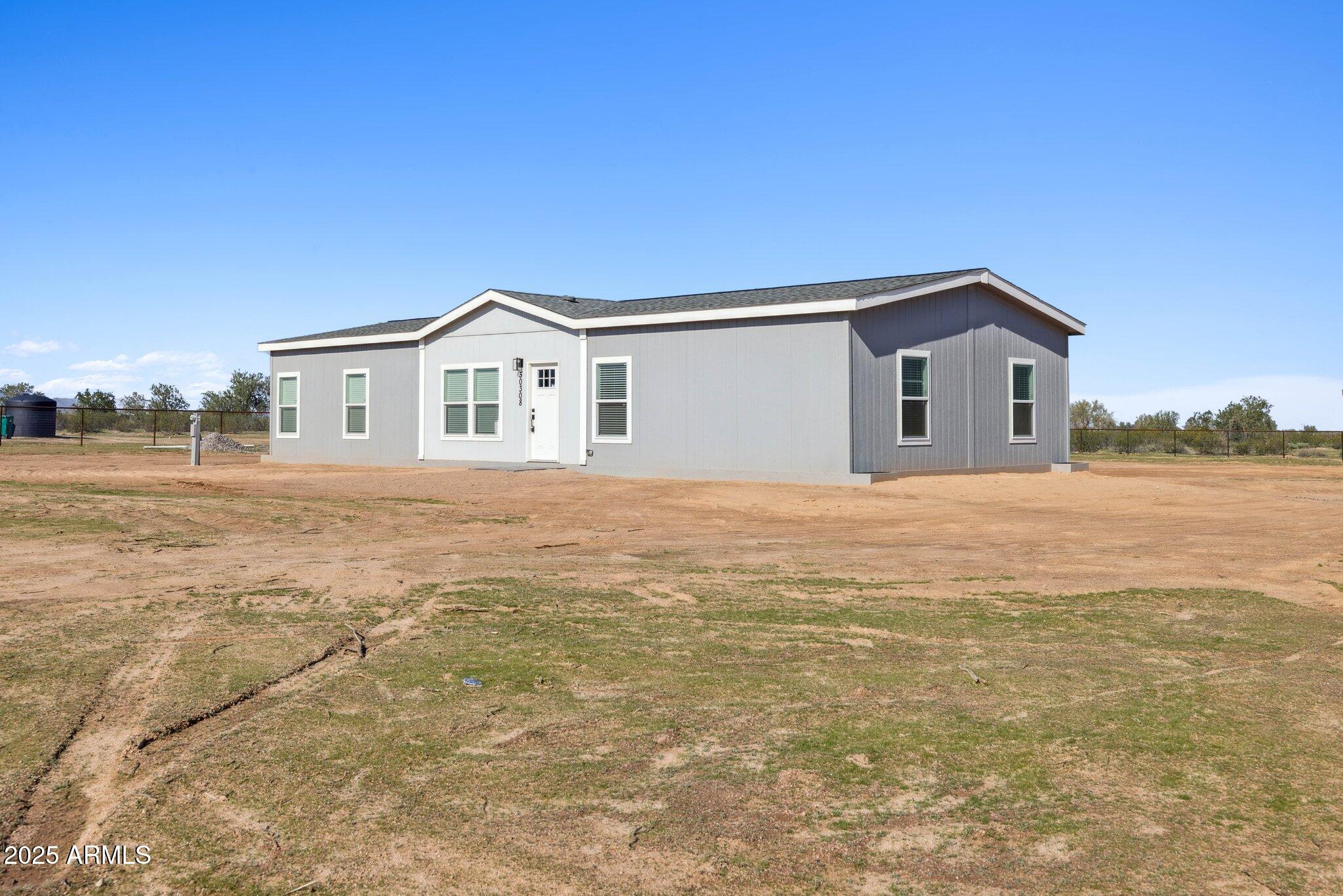 50308 West Wildwood Road Maricopa, AZ 85139 - Photo 6 of 42 2-web-or-mls-50308-w-wildwood-rd