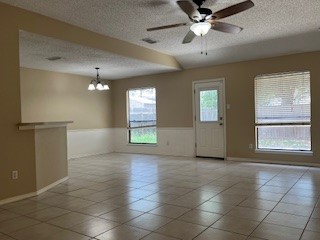 2226 Pebble Beach Drive Ingleside, TX 78362 - Photo 2 of 36 a view of livingroom with window