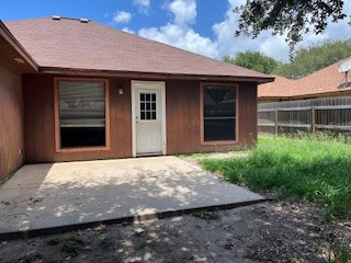 2226 Pebble Beach Drive Ingleside, TX 78362 - Photo 34 of 36 a front view of a house with garden