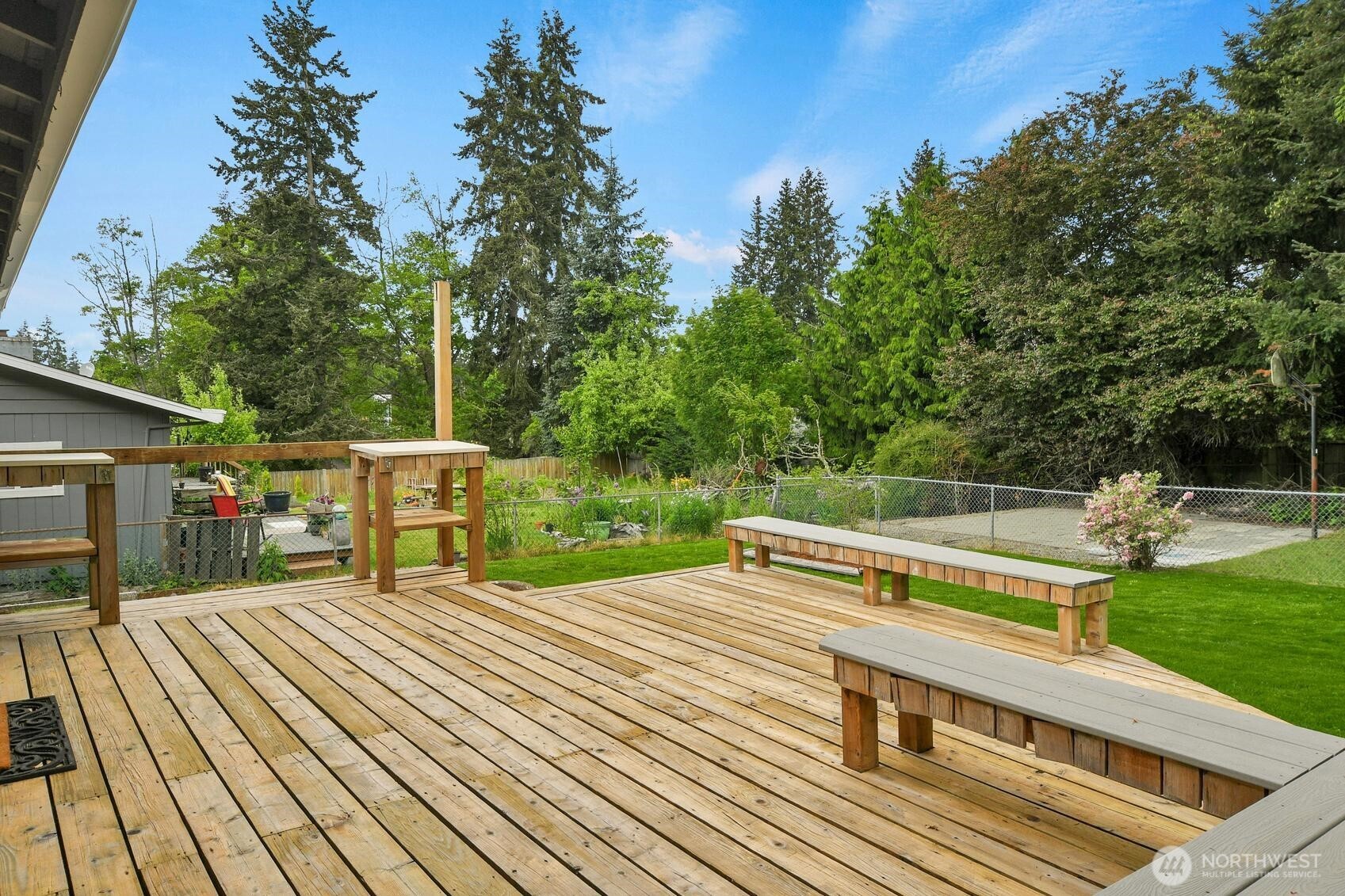2420 Southwest 326th Street Federal Way, WA 98023 - Photo 28 of 35
