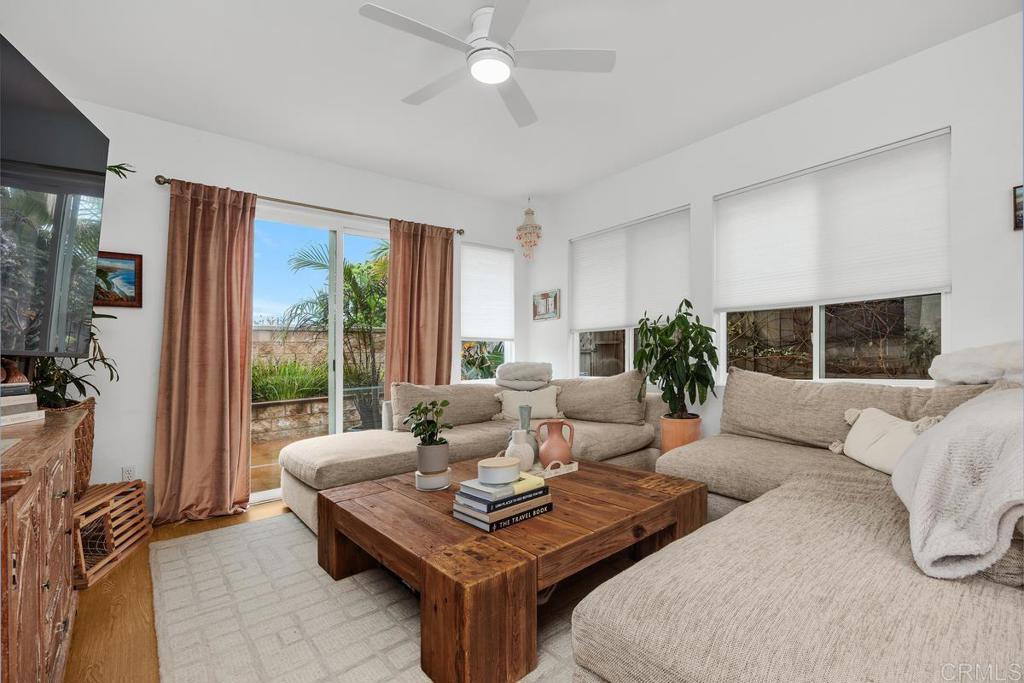 1106 Dowitcher Court Carlsbad, CA 92011 - Photo 5 of 12