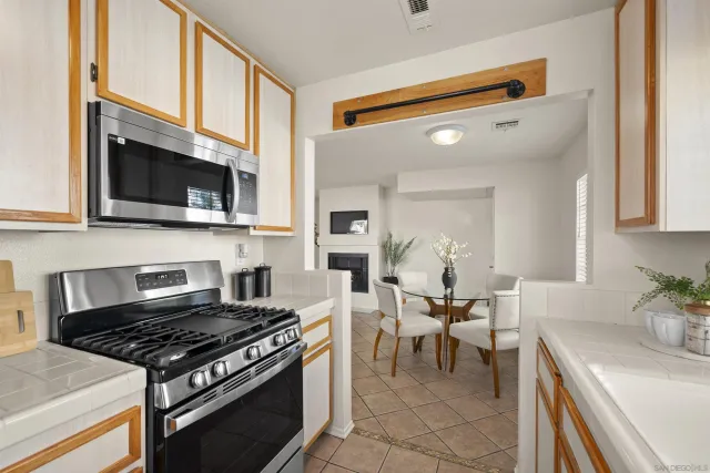 $565,000 | 13340 Caminito Ciera, Unit 47, San Diego, CA 92129