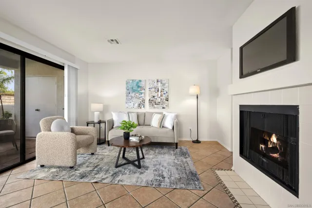 $565,000 | 13340 Caminito Ciera, Unit 47, San Diego, CA 92129