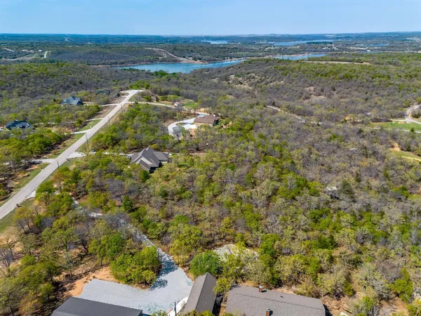 $650,000 | 322 Mountainview Court, Sunset, TX 76270