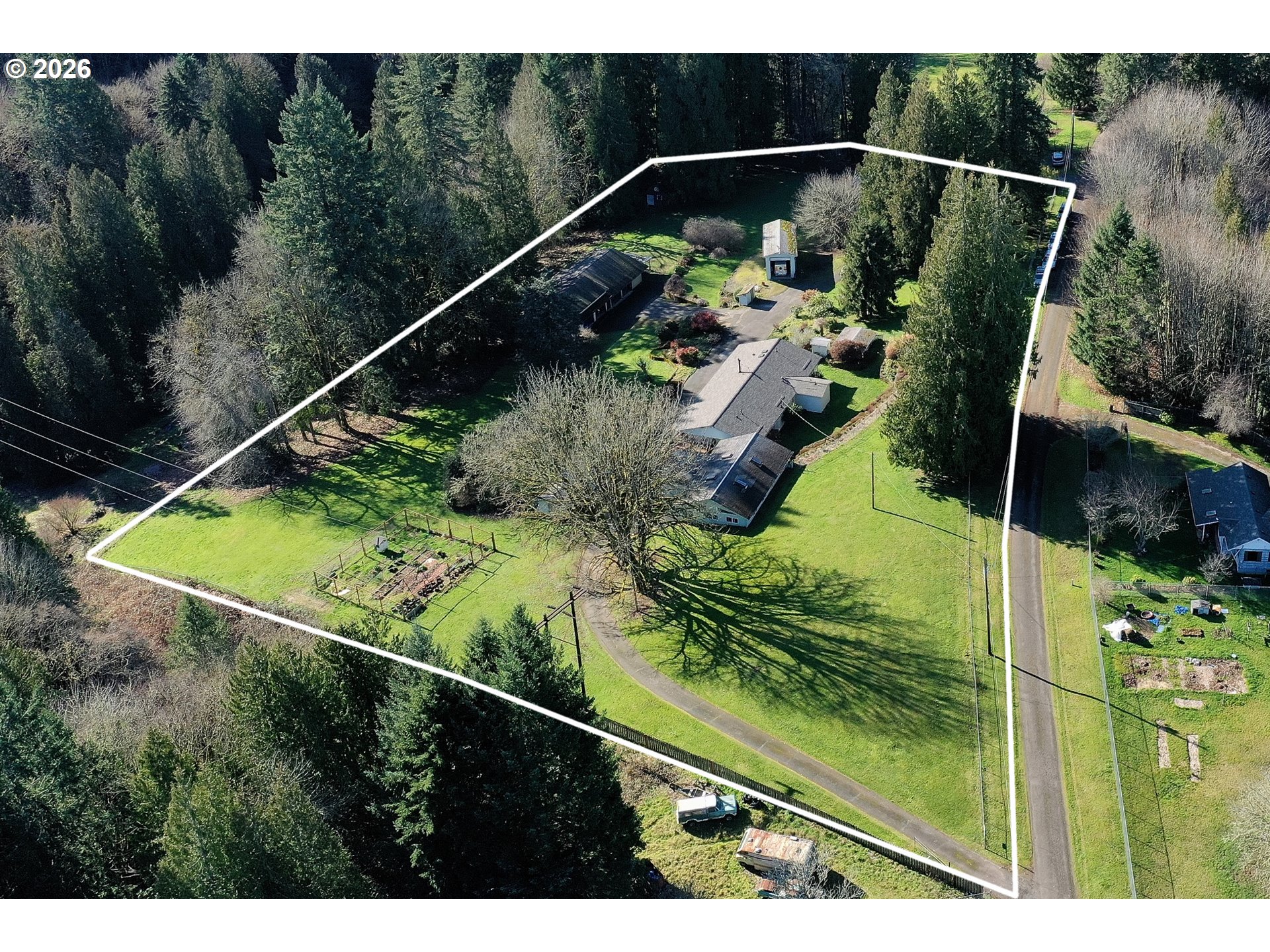 32809 Boomer Loop Scappoose, OR 97056 - Photo 5 of 48