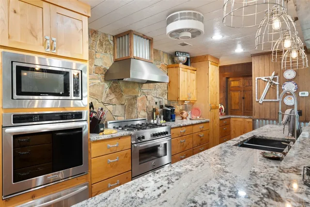 a view of a palm tree with an outdoor space