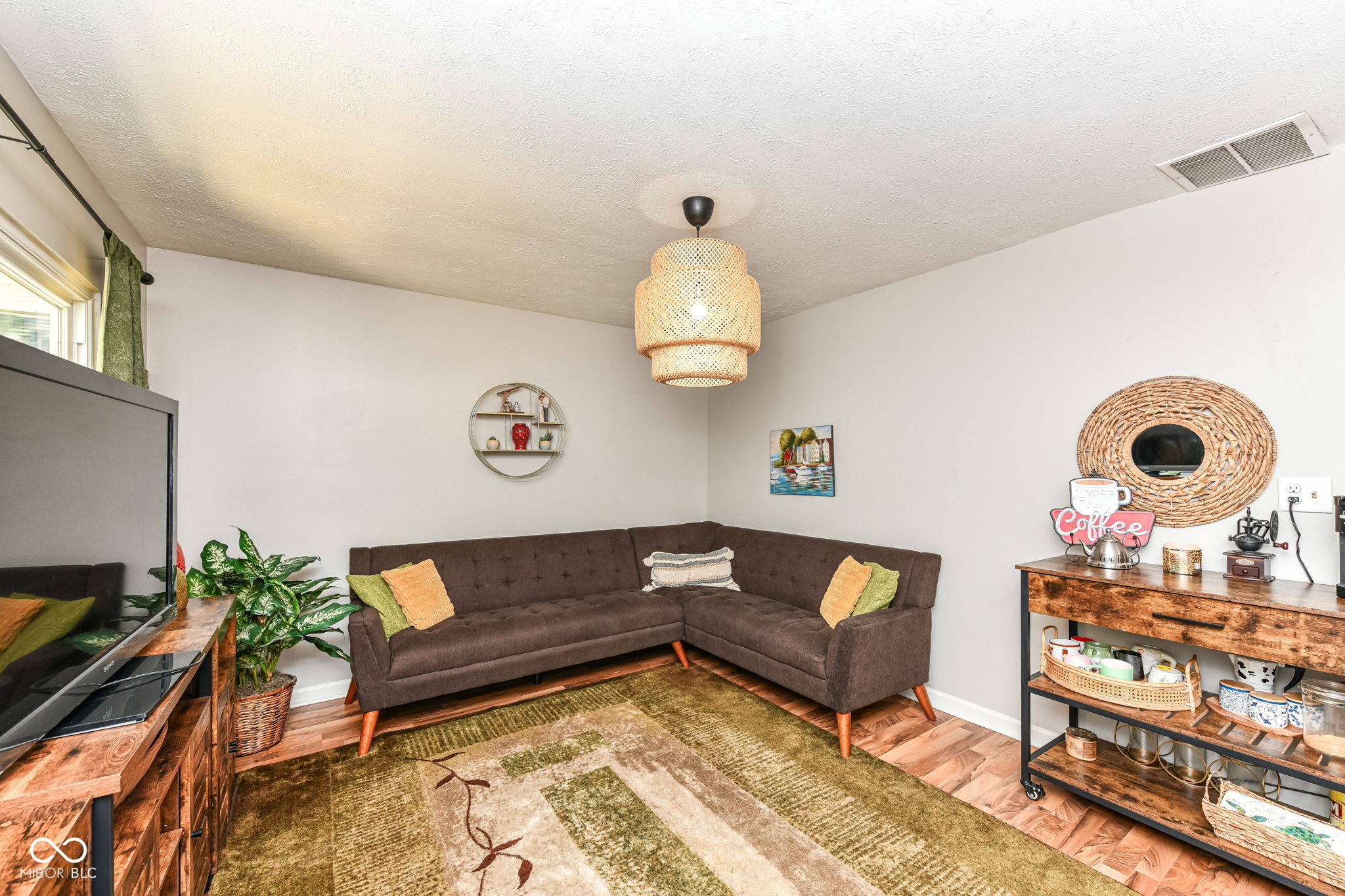 347 North Raceway Road Indianapolis, IN 46234 - Photo 11 of 29 Gallery Image 11