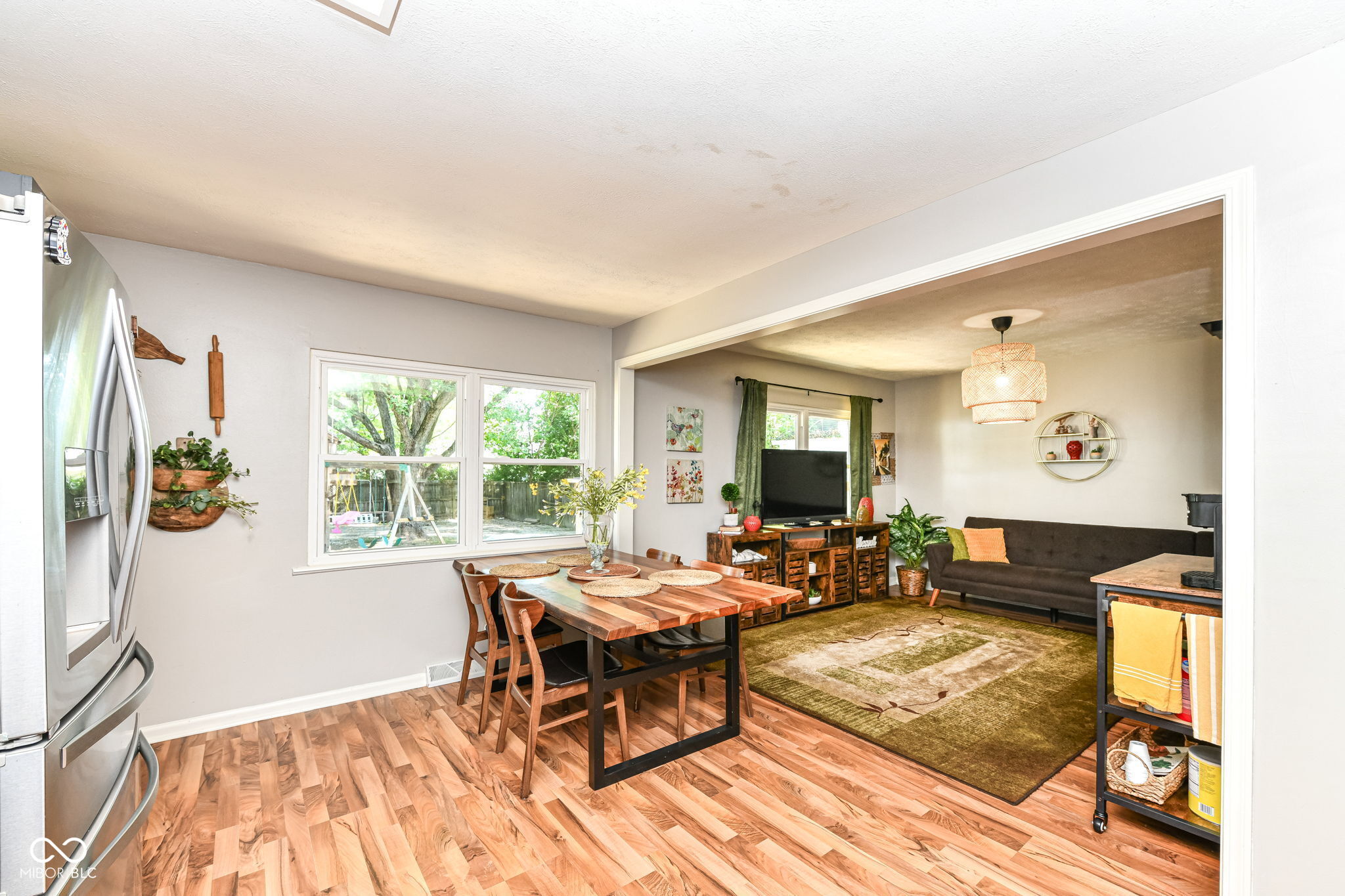 347 North Raceway Road Indianapolis, IN 46234 - Photo 8 of 29 Gallery Image 8