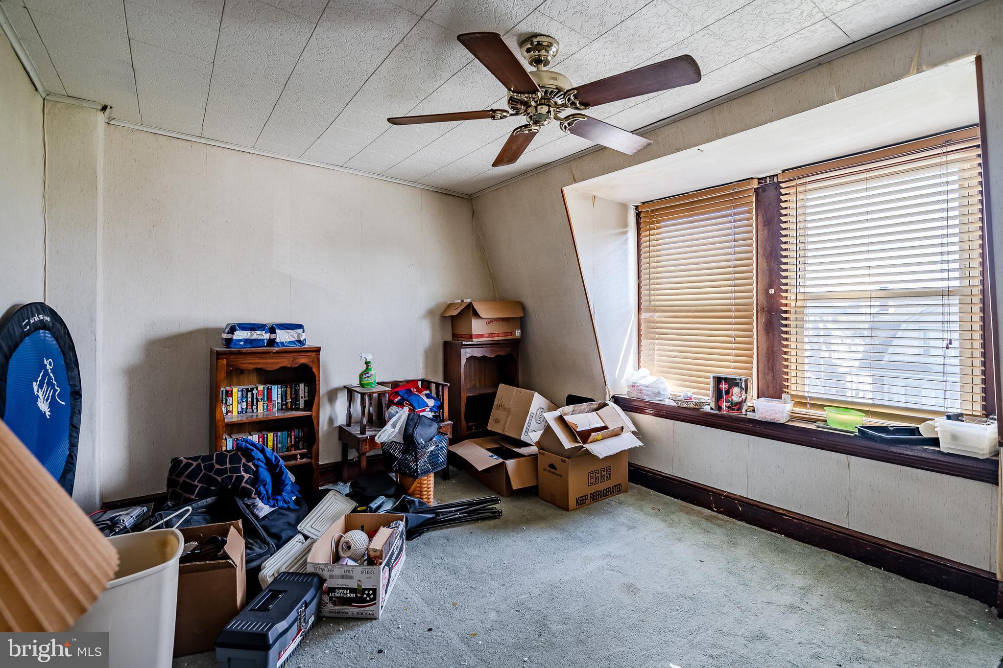 411 Spring Street Reading, PA 19601 - Photo 20 of 20 Third Floor Fourth Bedroom