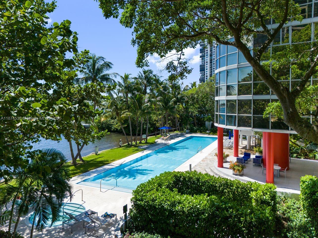 2025 Brickell Avenue, Unit 1705 Miami, FL 33129 - Photo 34 of 50 a view of a park with large tree