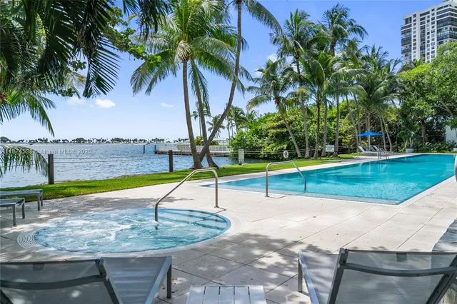 a view of a park with plants