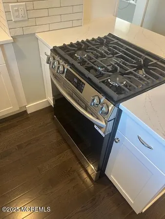 $2,800 | 433 Lincoln Avenue, Unit TOP, Point Pleasant, NJ 08742