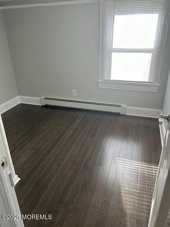 $2,800 | 433 Lincoln Avenue, Unit TOP, Point Pleasant, NJ 08742