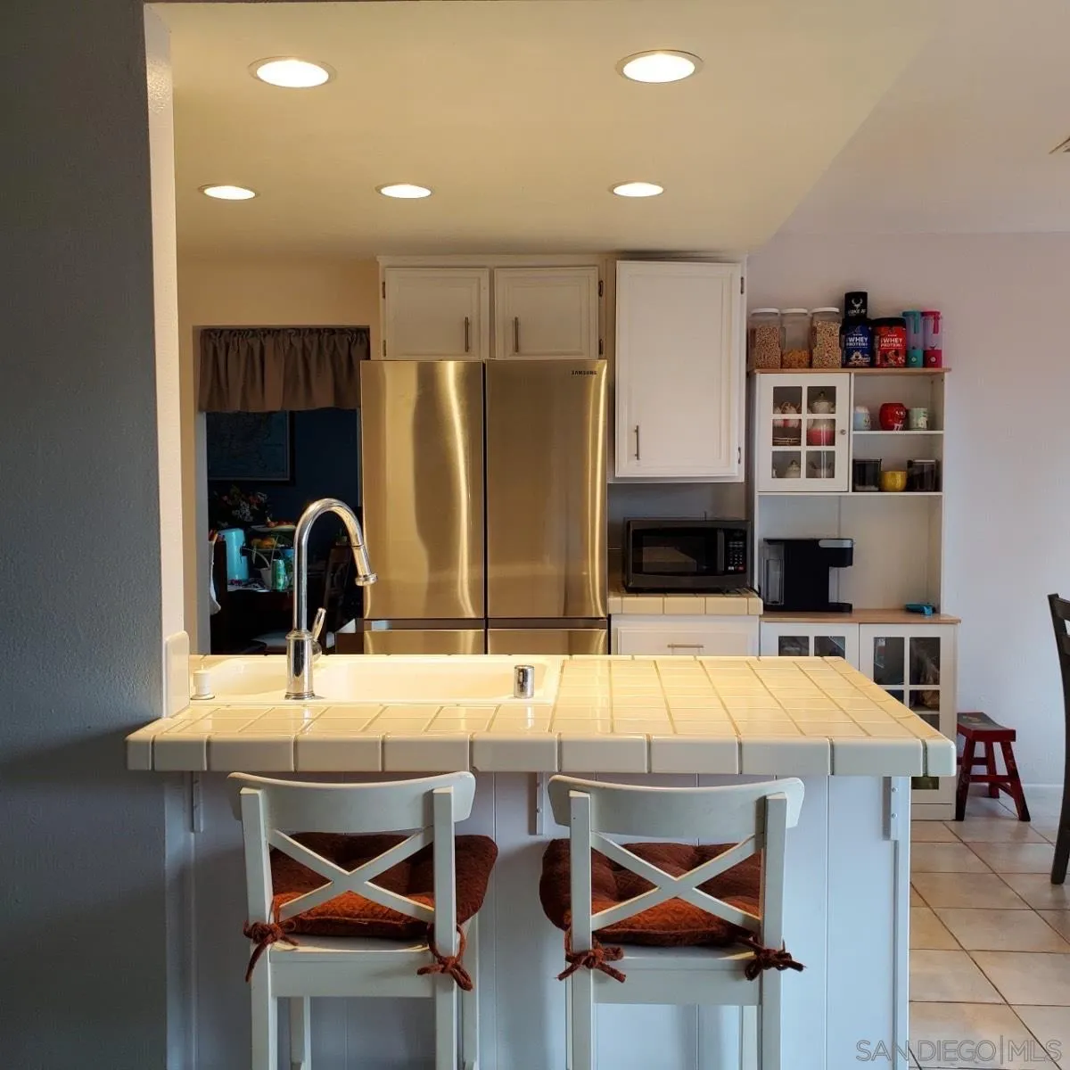 5347 Rio Plata Drive Oceanside, CA 92057 - Photo 13 of 41 Gallery Image 13