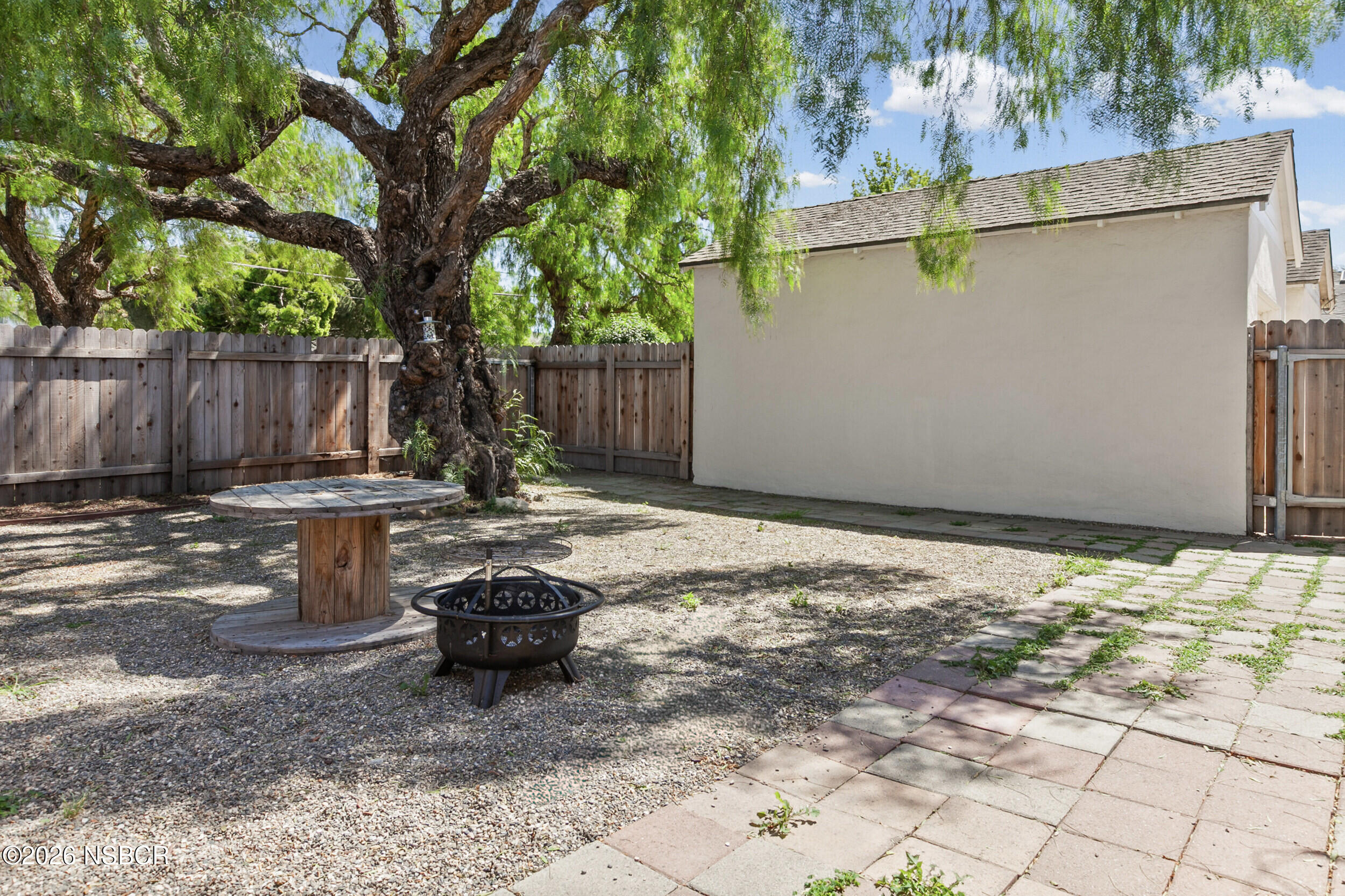 400 South I Street Lompoc, CA 93436 - Photo 13 of 16 11_img_6450