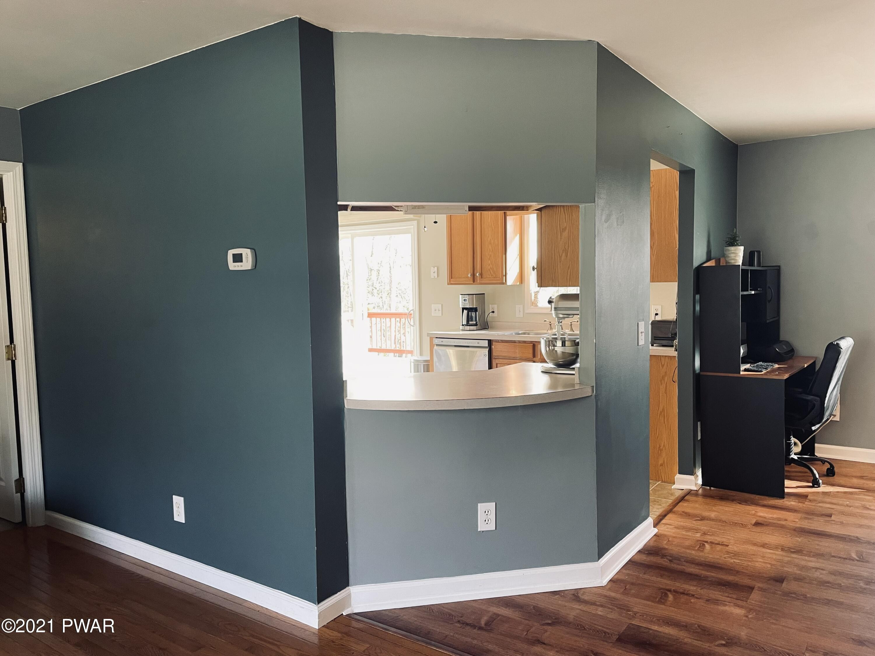 130 Hay Road Milford, PA 18337 - Photo 17 of 47 Peek a boo