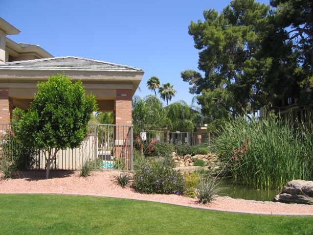 4488 East Thomas Road, Unit 3003 Phoenix, AZ 85018 - Photo 3 of 8 Grounds #2