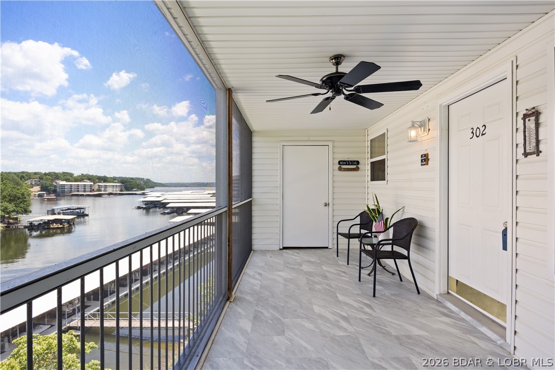 40 Lighthouse Road, Unit 1302 Lake Ozark, MO 65049 - Photo 5 of 25 Gallery Image 5